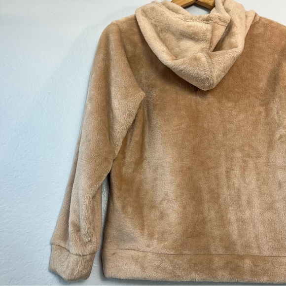 NWT Faux Shearling Hoodie - Picture 9 of 16